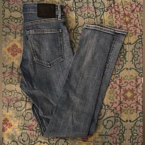 Levi’s 721 High-Rise Skinny Jeans